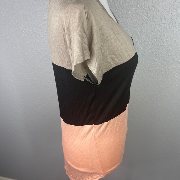 Ocasion Large Tri color‎ Blouse - Picture 8 of 11